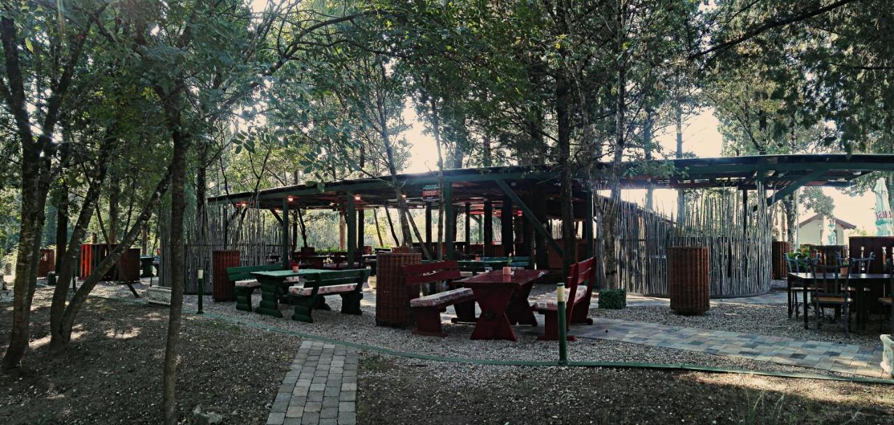 Hotel Park Višići Exteriör bild